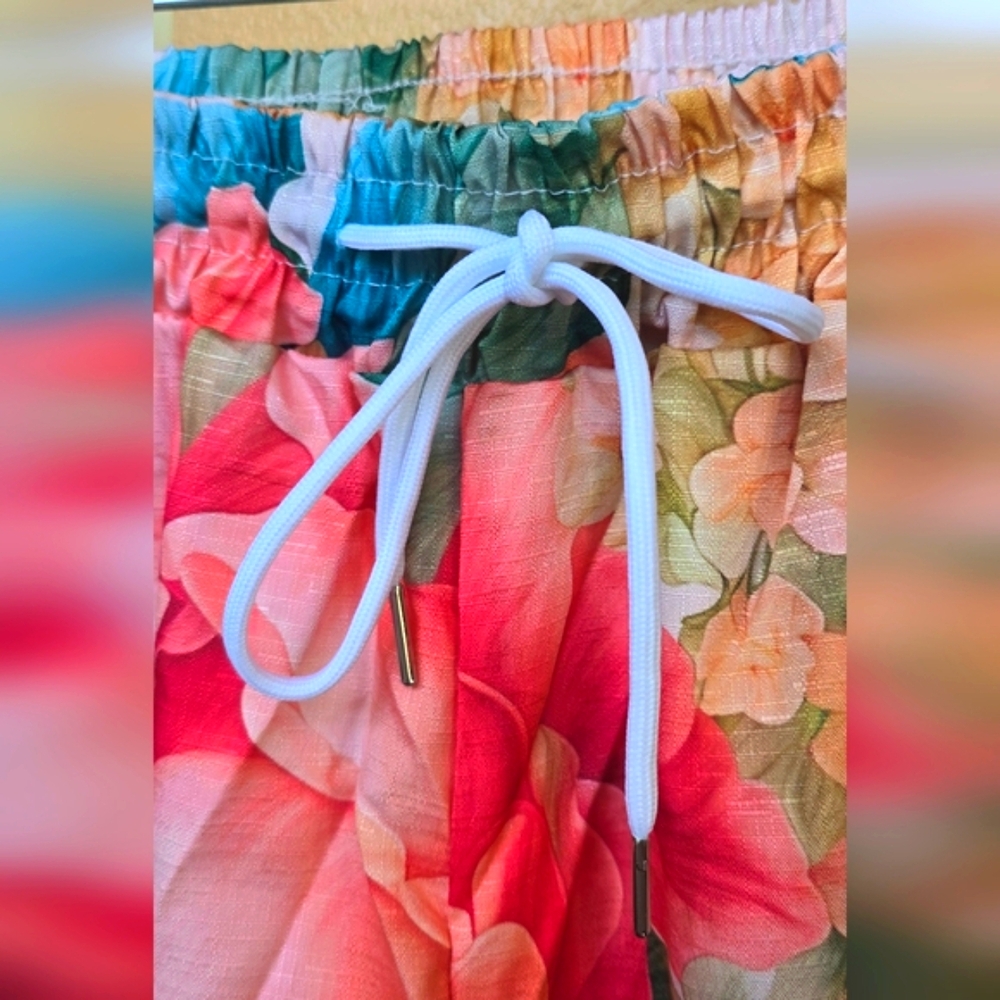 Italian Beautiful Floral Palazzo Pants Size L/10 - Picture 3 of 13